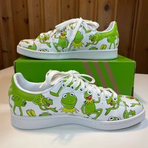 Adidas Stan Smith Kermit the Frog shoes!